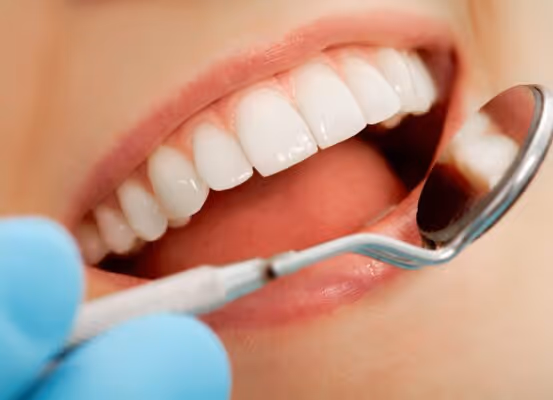 Cosmetic Dentistry: Transforming Smiles with Modern Technique
