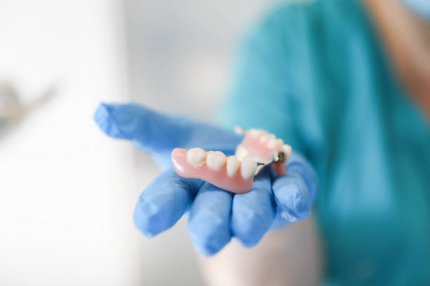 Dentures in Hamilton & Stoney Creek: Modern, Comfortable Solutions